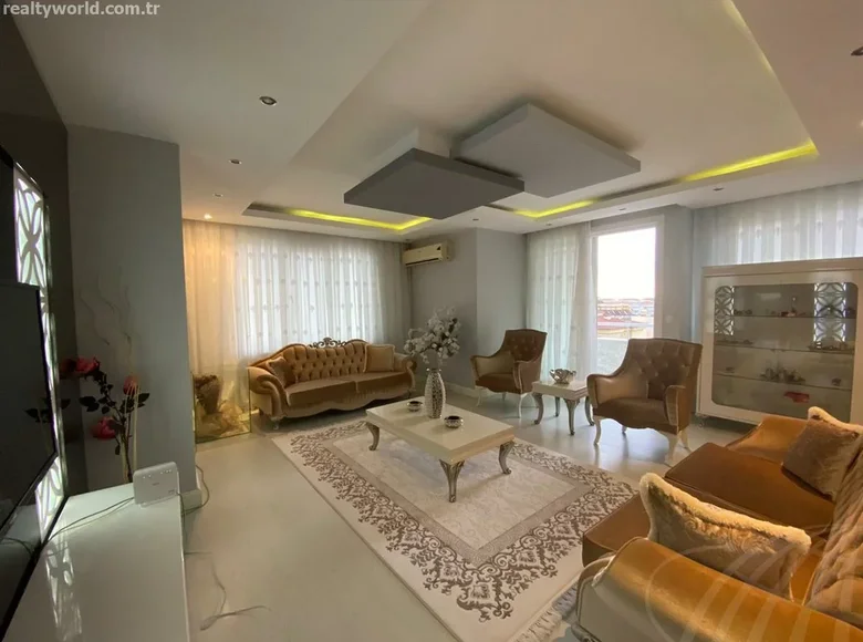 Bliźniak 8 pokojów 350 m² Alanya, Turcja