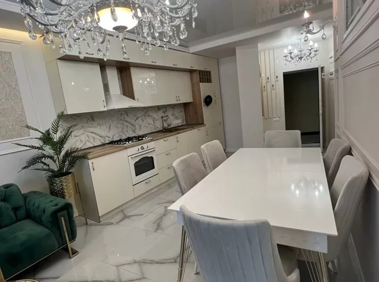 Wohnung 3 Zimmer 70 m² Batumi, Georgien
