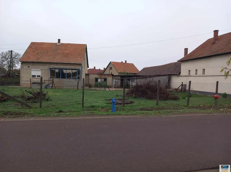 Land 498 m² Egyek, Hungary