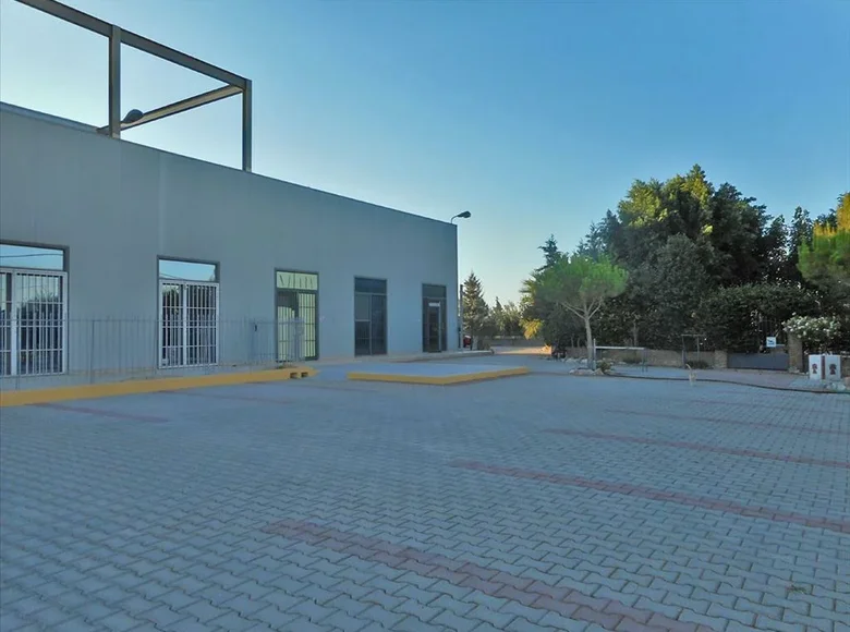 Propiedad comercial 1 400 m² en Paiania, Grecia