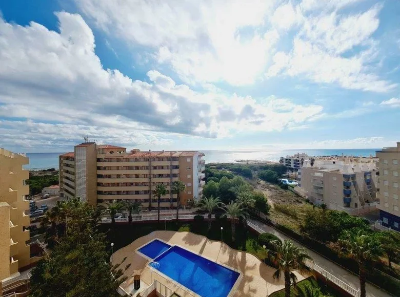 3 bedroom apartment 95 m² Torrevieja, Spain