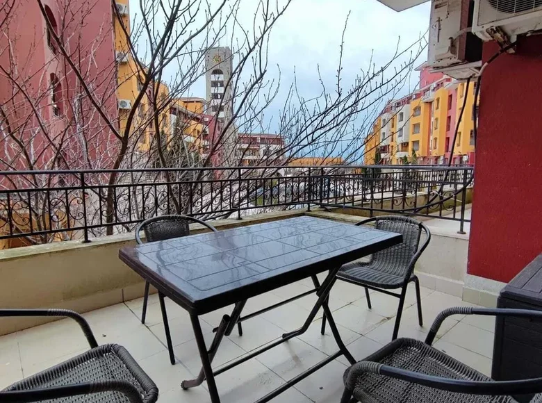 Apartamento 2 habitaciones 67 m² Aheloy, Bulgaria