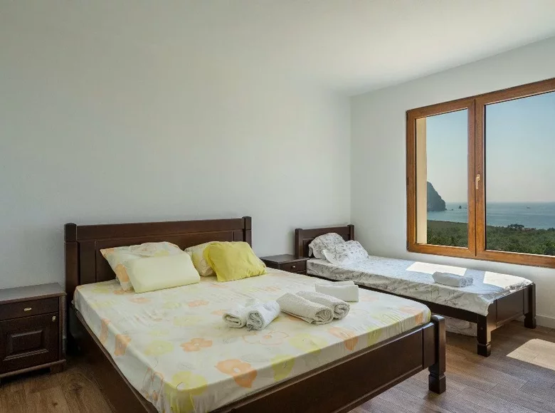 Casa 3 habitaciones 276 m² Buljarica, Montenegro
