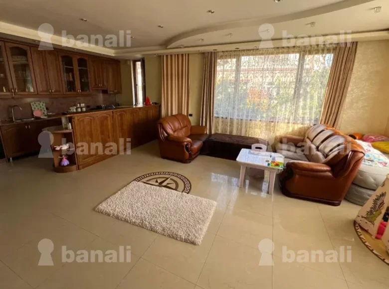 2 bedroom apartment 130 m² Yerevan, Armenia