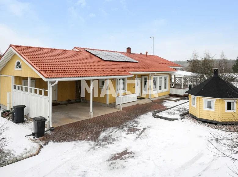 4 bedroom house 148 m² Riihimaeki, Finland