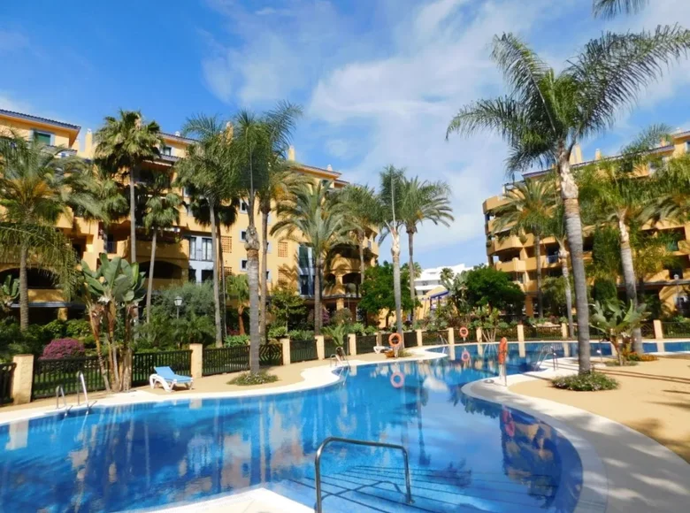 Wohnung 2 Schlafzimmer 91 m² San Pedro Alcantara, Spanien