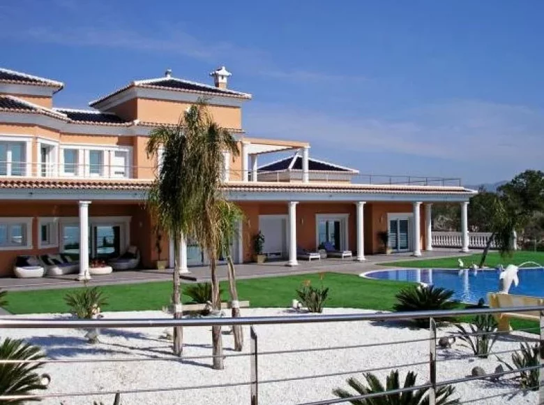 4 bedroom Villa 700 m² Javea, Spain