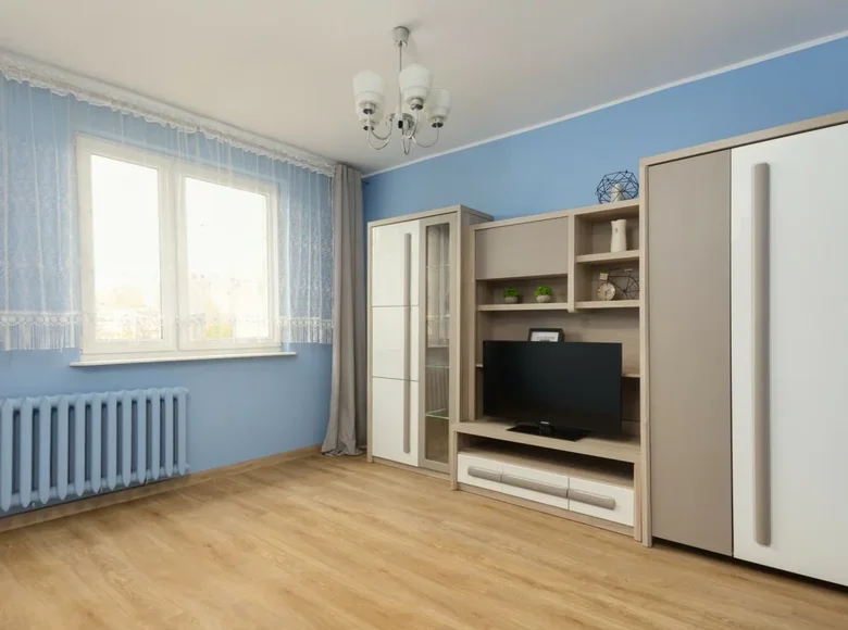 Apartamento 3 habitaciones 57 m² Piotrkow Trybunalski, Polonia