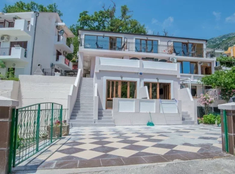 Nieruchomości inwestycyjne 360 m² Petrovac, Czarnogóra