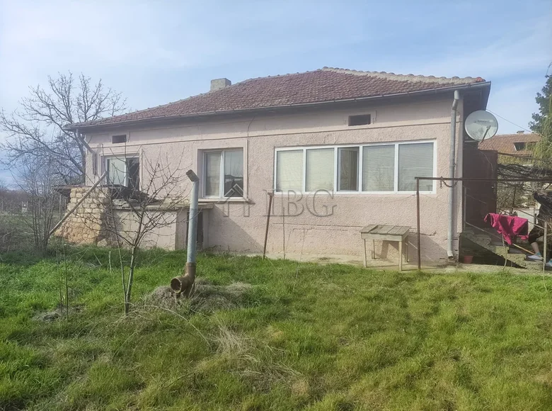 2 bedroom house 100 m² Balchik, Bulgaria