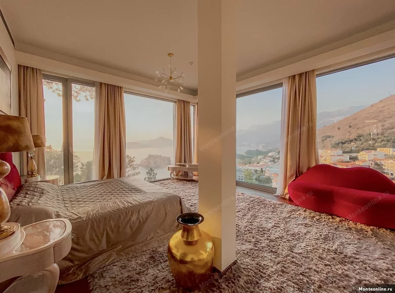 villa de 5 dormitorios 600 m² Sveti Stefan, Montenegro