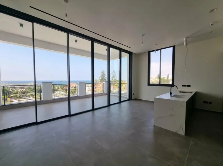 Wohnung 2 Schlafzimmer 138 m² Limassol District, Cyprus