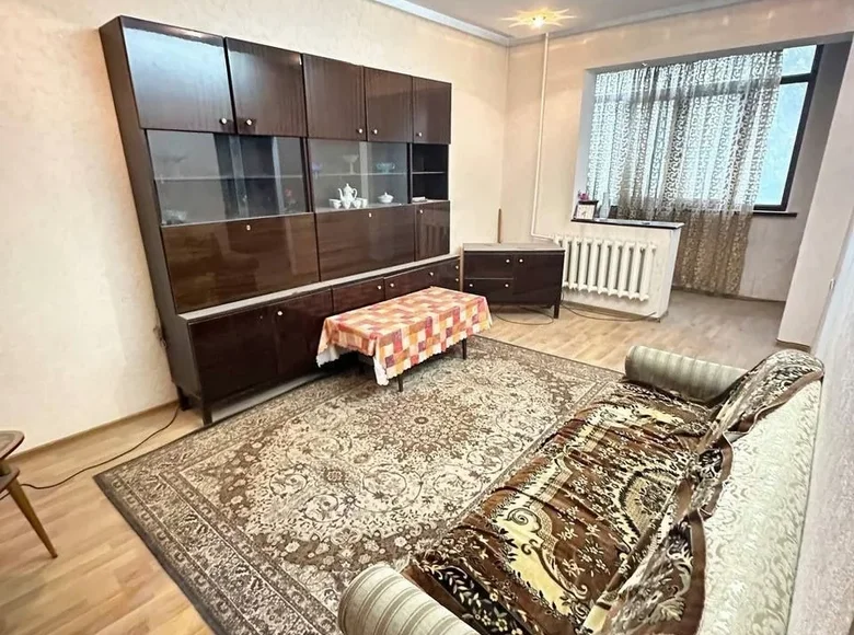 Kvartira 3 xonalar 65 m² Beshkurganda