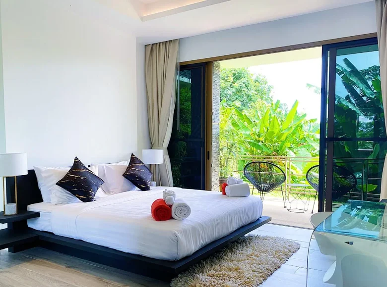 3 bedroom villa 360 m² Phuket, Thailand