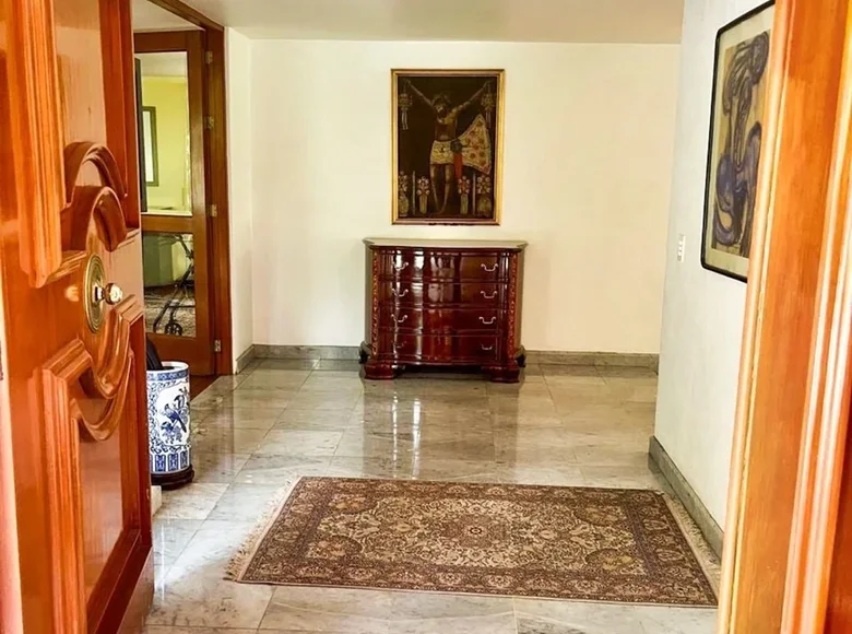 3 bedroom house 376 m² Mexico City, Mexico