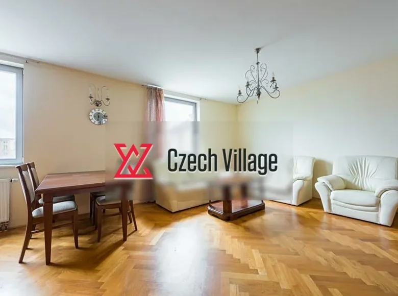 Mieszkanie 4 pokoi 103 m² Praga, Czechy
