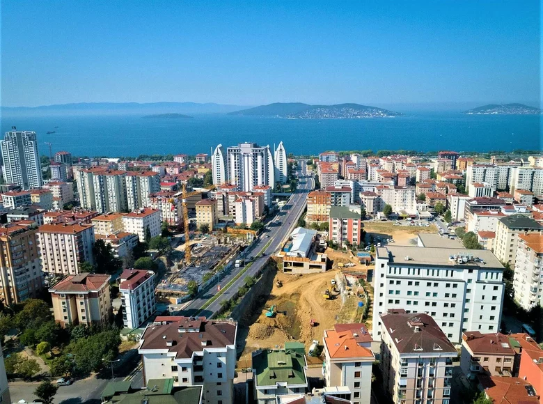 5 bedroom apartment 348 m² Kartal, Turkey