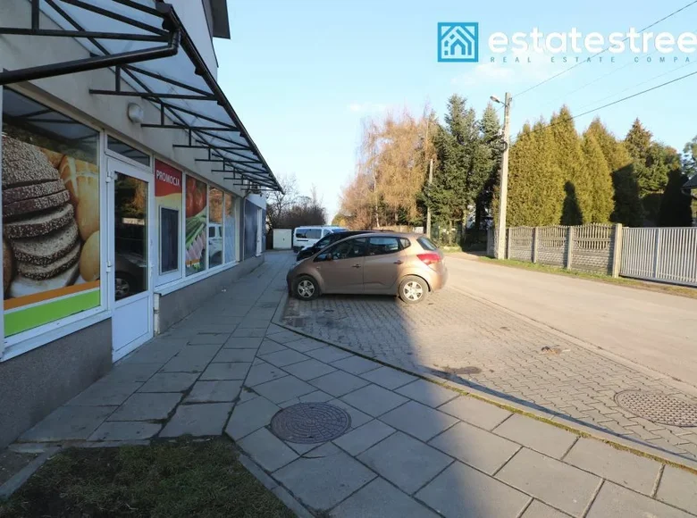 Commercial property 9 260 m² in Krakow, Poland