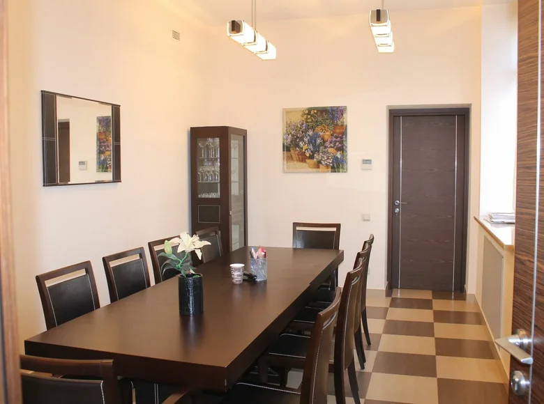 Pomieszczenie biurowe 441 m² Western Administrative Okrug, Rosja