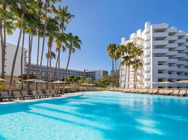 Propiedad comercial  en Marbella, Španjolska