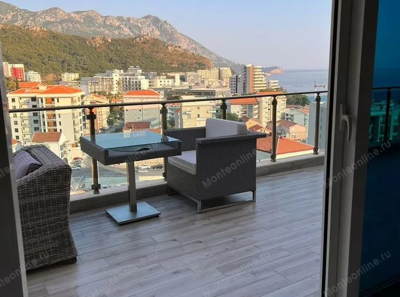 Wohnung 3 Schlafzimmer 120 m² Becici, Montenegro