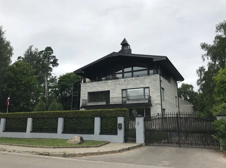 Willa 1 097 m² Jurmała, Łotwa