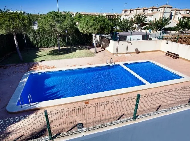 Bungalow z 2 sypialniami 63 m² Pilar de la Horadada, Hiszpania