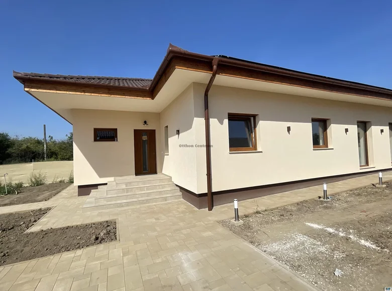 3 room house 110 m² Erd, Hungary