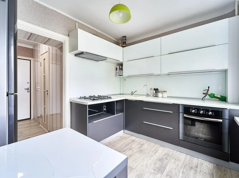 1 room apartment 32 m² Minsk, Belarus