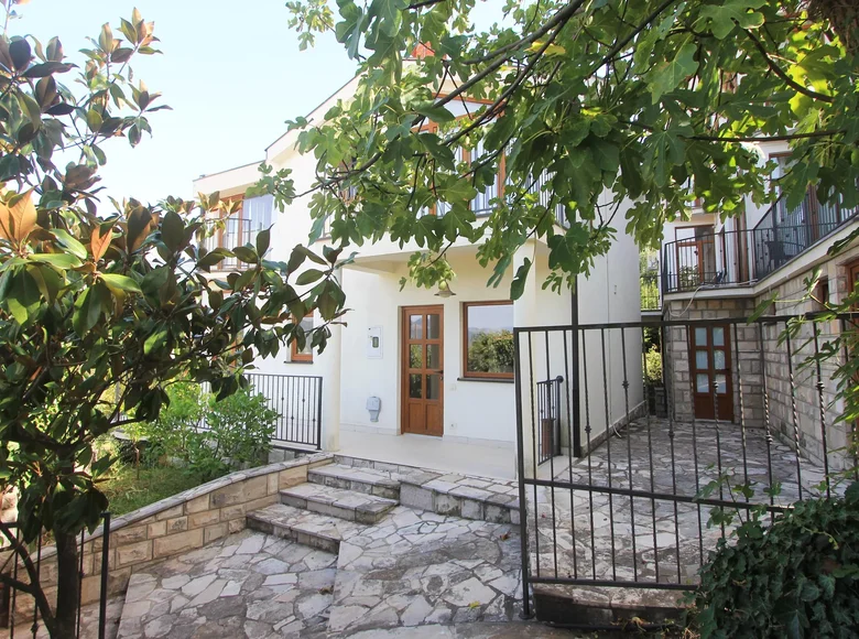 Casa 3 habitaciones 150 m² Bigova, Montenegro