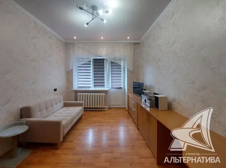 1 room apartment 30 m² Brest, Belarus