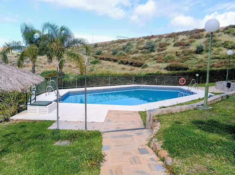 Mieszkanie 2 pokoi 102 m² Mijas, Hiszpania