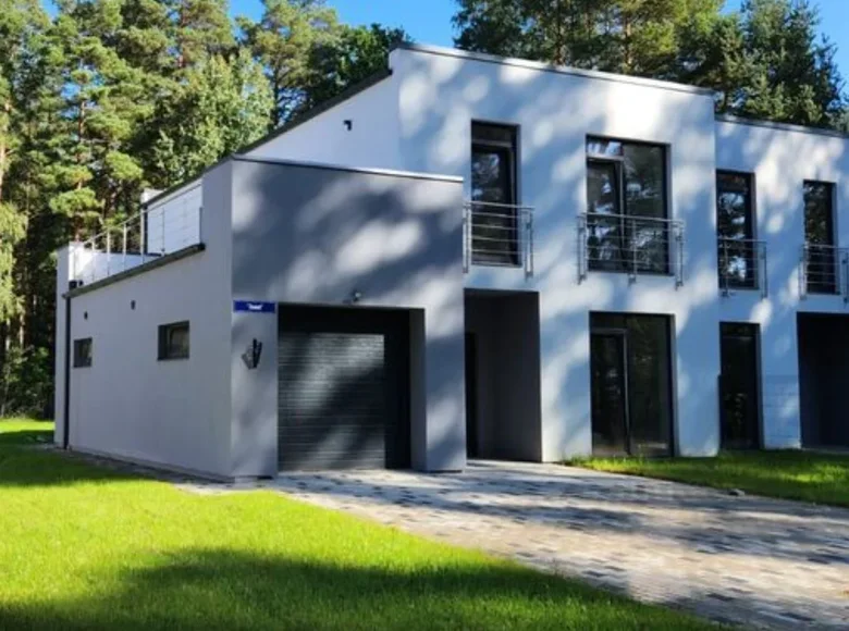 Szeregowiec 5 pokojów 220 m² Dzilnuciems, Łotwa