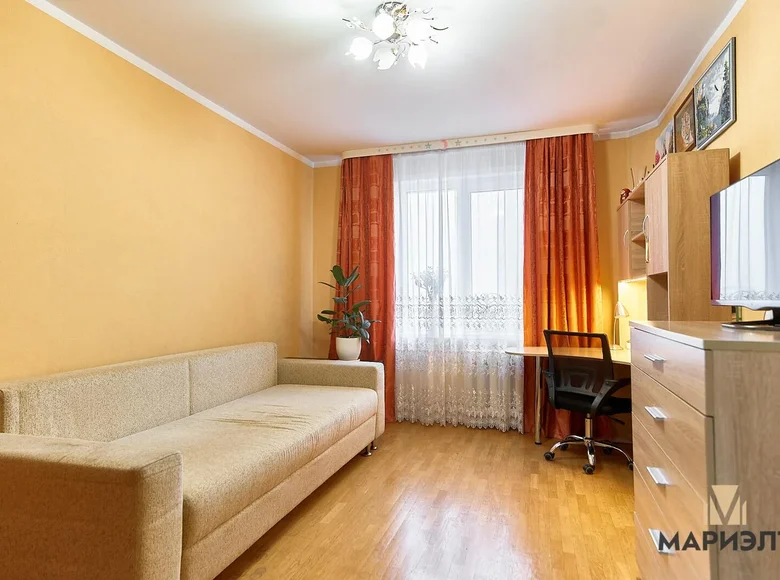 Квартира 3 комнаты 66 м² Минск, Беларусь