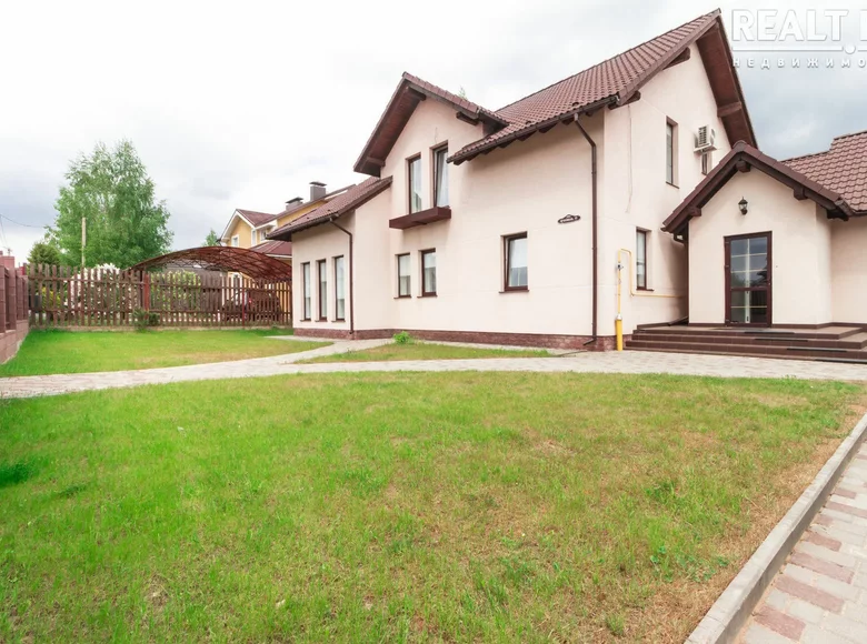 Casa de campo 204 m² Kolodischi, Bielorrusia
