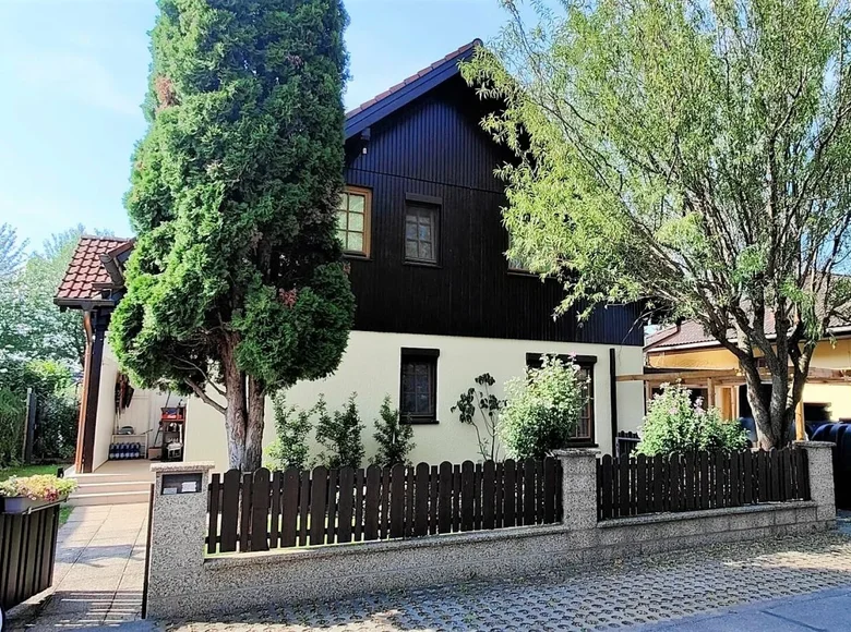 Haus 5 Zimmer 123 m² Gemeinde Gerasdorf bei Wien, Österreich