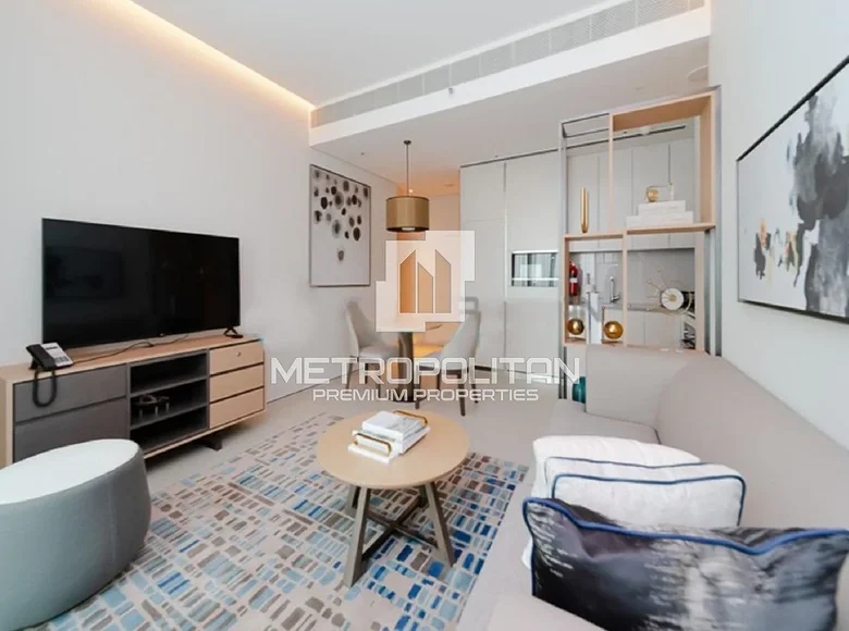 Mieszkanie 1 pokój 705 m² Dubaj, Emiraty Arabskie
