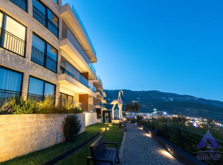 1 bedroom apartment 64 m² Budva, Montenegro