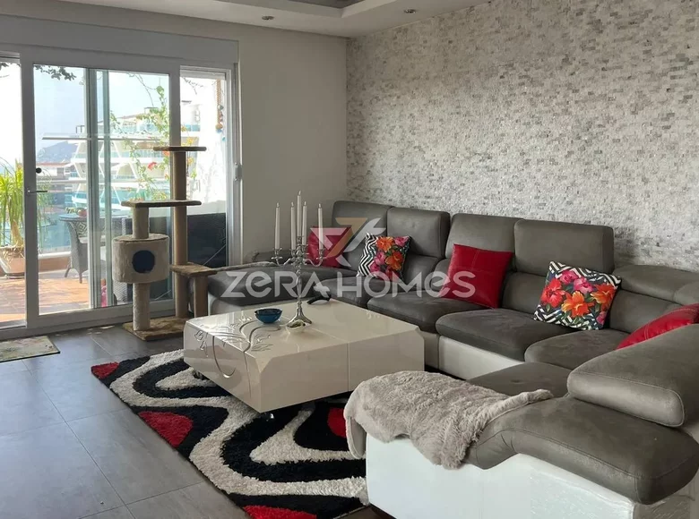 Mieszkanie 4 pokoi 153 m² Ciplakli, Turcja