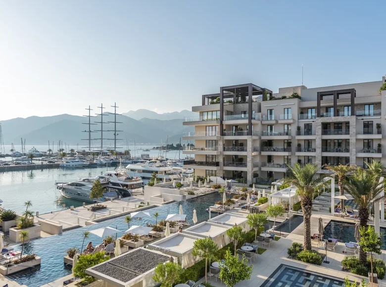 3 bedroom apartment 228 m² Montenegro, Montenegro