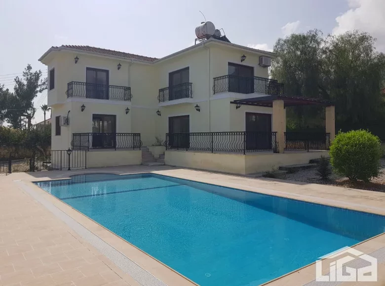Villa 4 pièces 250 m² Agios Epiktitos, Chypre du Nord
