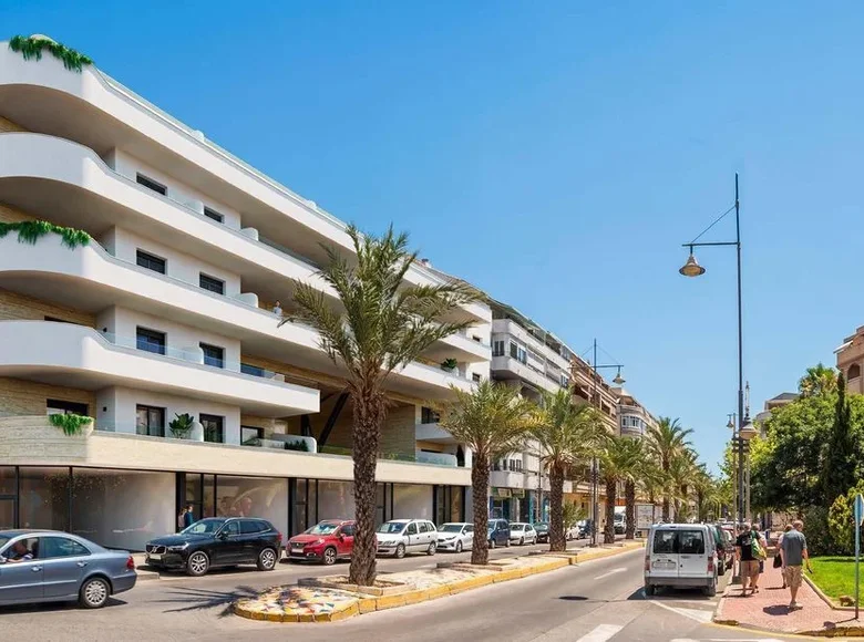 2 bedroom apartment 98 m² San Miguel de Salinas, Spain