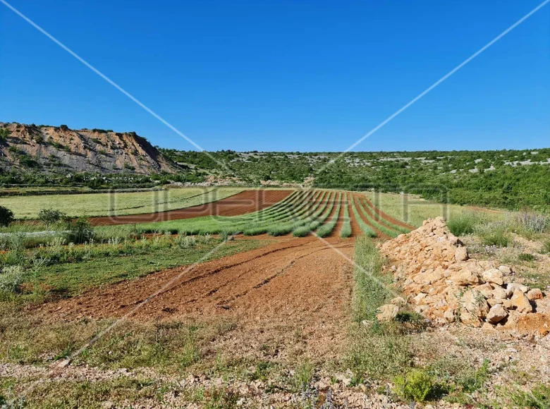 Land 27 369 m² Opcina Jasenice, Croatia