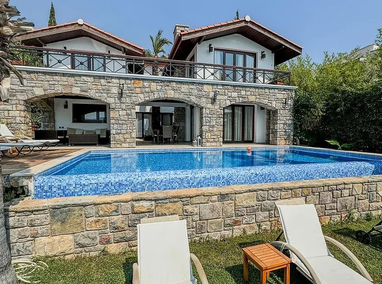 Villa de 4 habitaciones 580 m² Kas, Turquía