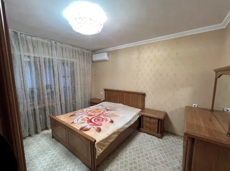 Kvartira 4 xonalar 107 m² Toshkentda