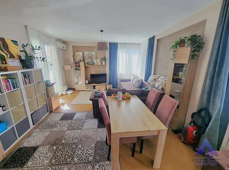 Wohnung 2 Schlafzimmer 88 m² Budva, Montenegro