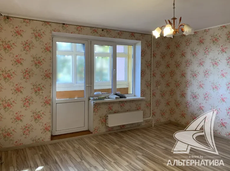 1 room apartment 34 m² Kobryn, Belarus