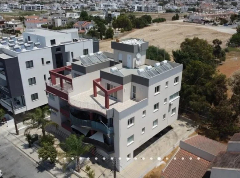 2 bedroom apartment 80 m² Larnaca, Cyprus