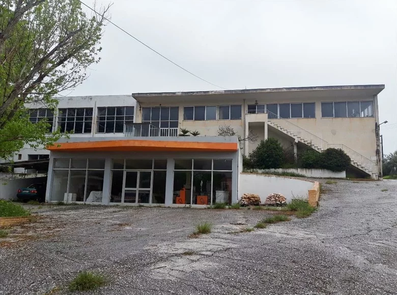 Nieruchomości komercyjne 2 400 m² Kouvaras, Grecja