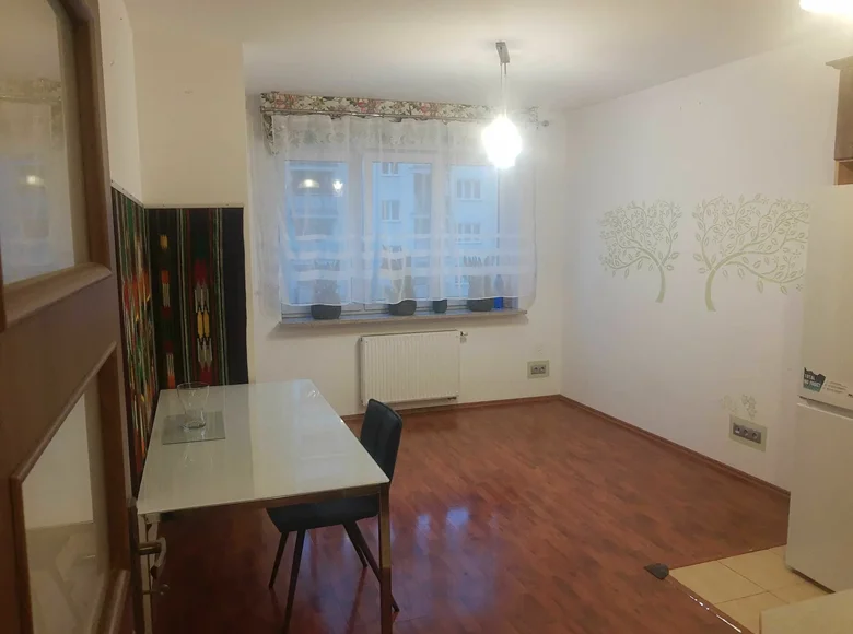 Apartamento 3 habitaciones 56 m² en Varsovia, Polonia